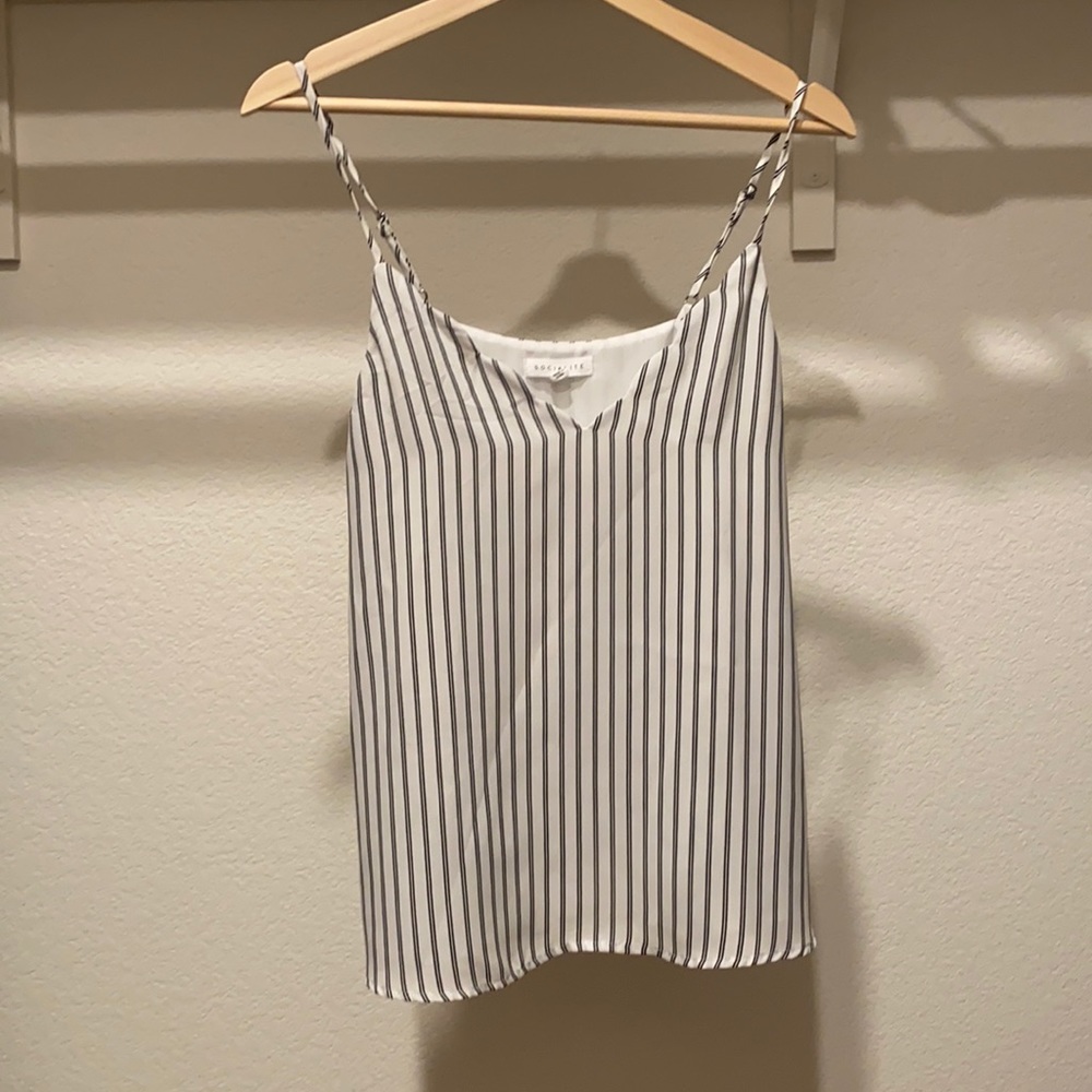 Socialite- Local boutique. Size Small.